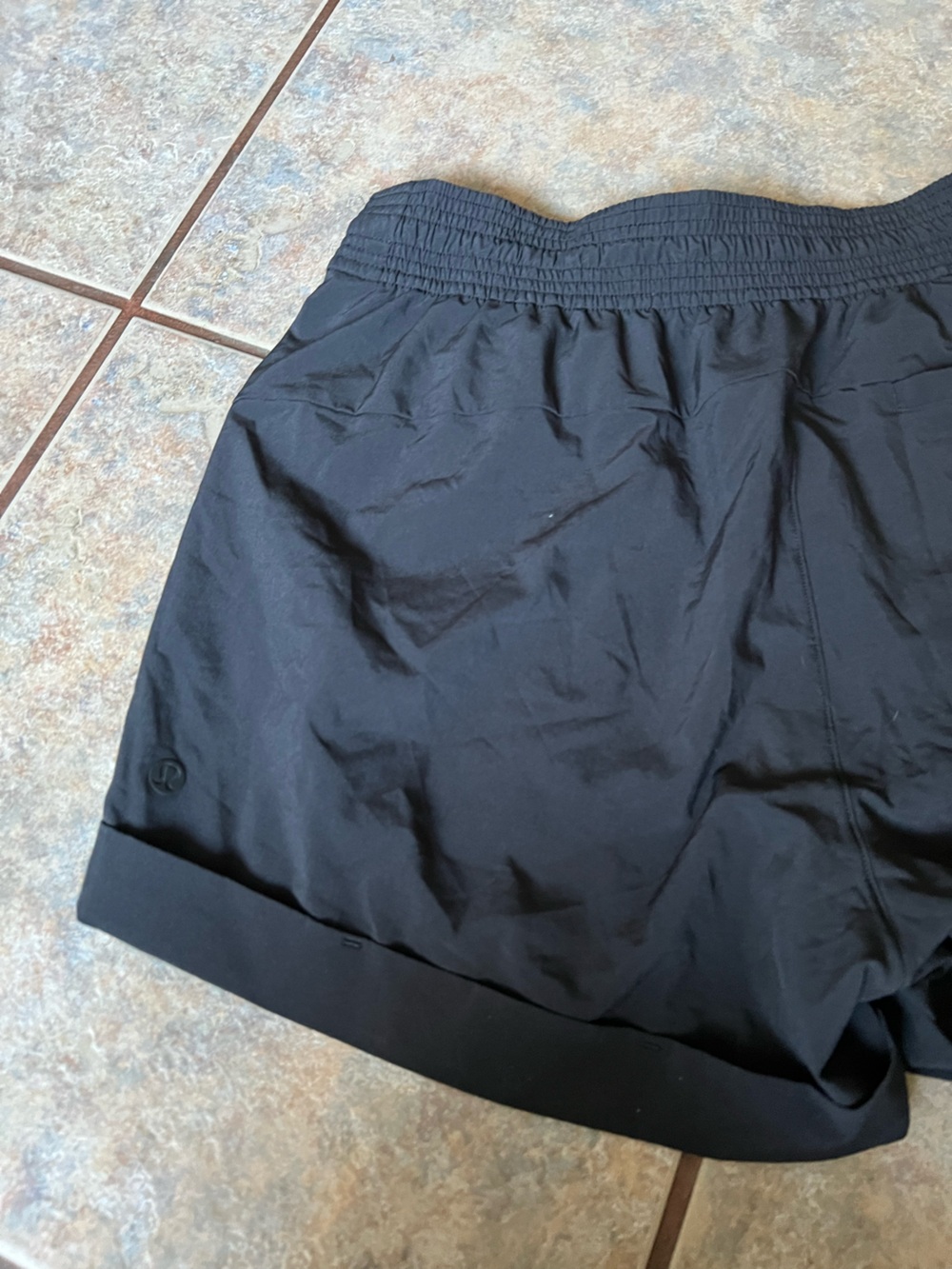lululemon athletica Black Elastic Waist Athletic Shorts - Picture 8 of 11